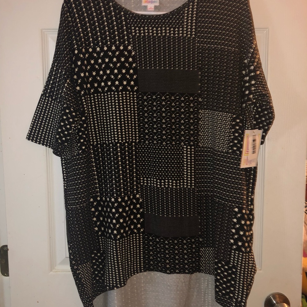 Lularoe Irma size small nwt